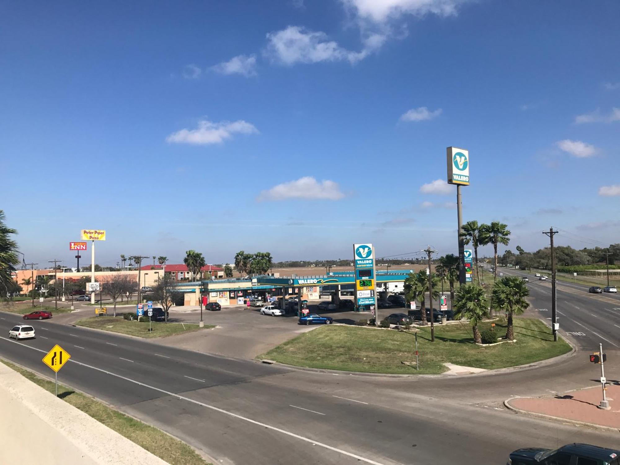 Express Weslaco/mercedes