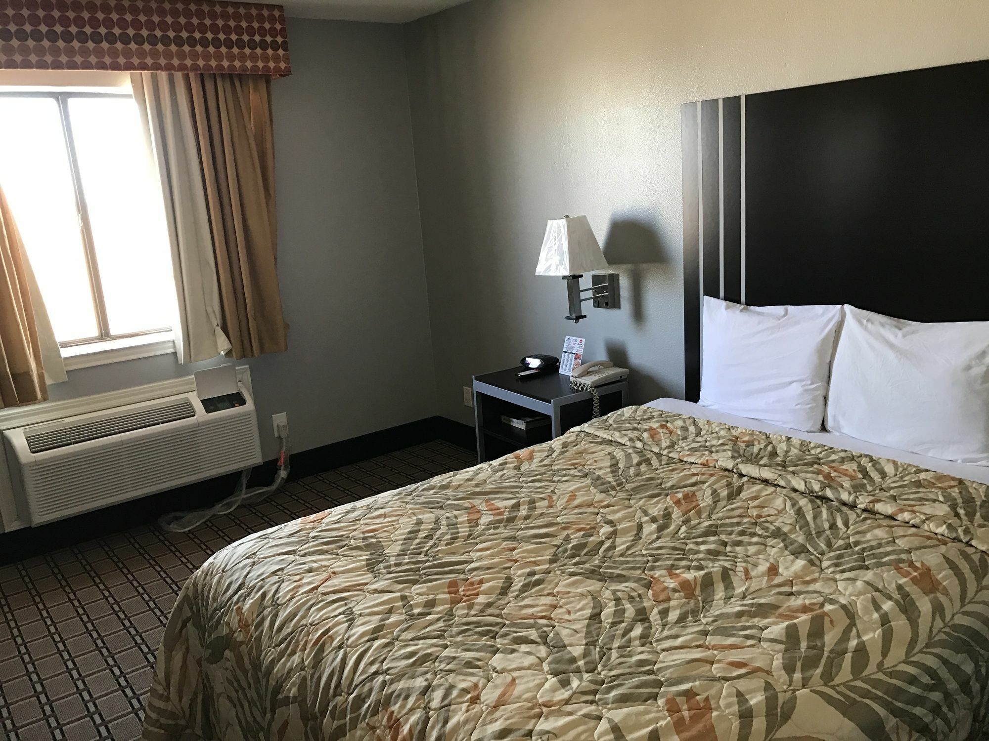Express Weslaco/mercedes Hotel